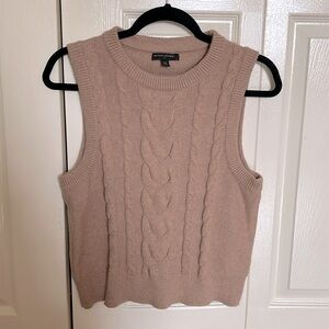 Banana Republic Cable Knit Sweater Vest, Extra Small, Khaki